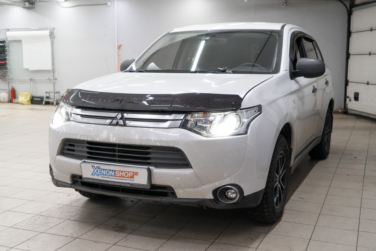 Установка LED-линз на Митсубиси Аутлендер (Mitsubishi Outlander) 2014 -  Установка КсенонШоп в Москве