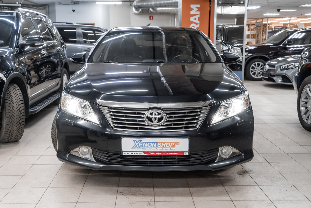 Замена штатных линз Тойота Камри ХВ50 (Toyota Camry XV50) 2013 на LED-модули - Установка КсенонШоп в Москве