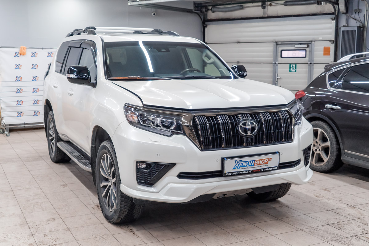 Атермальное тонирование передней полусферы Тойота Ленд Крузер Прадо 150  (Toyota Land Cruiser Prado 150) 2021 год - Установка КсенонШоп в Москве