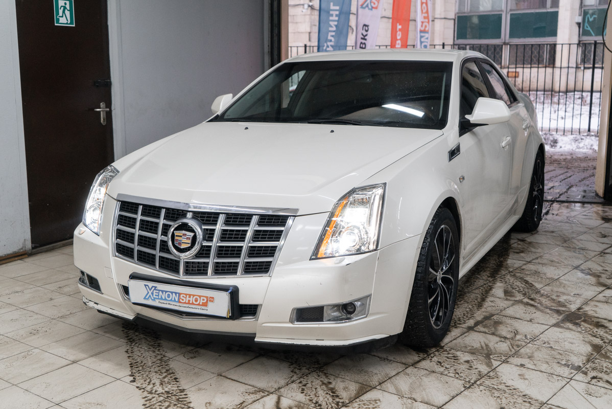 Замена штатных линз Кадиллак СТС (Cadillac CTS) 2013 на светодиодные модули  - Установка КсенонШоп в Москве