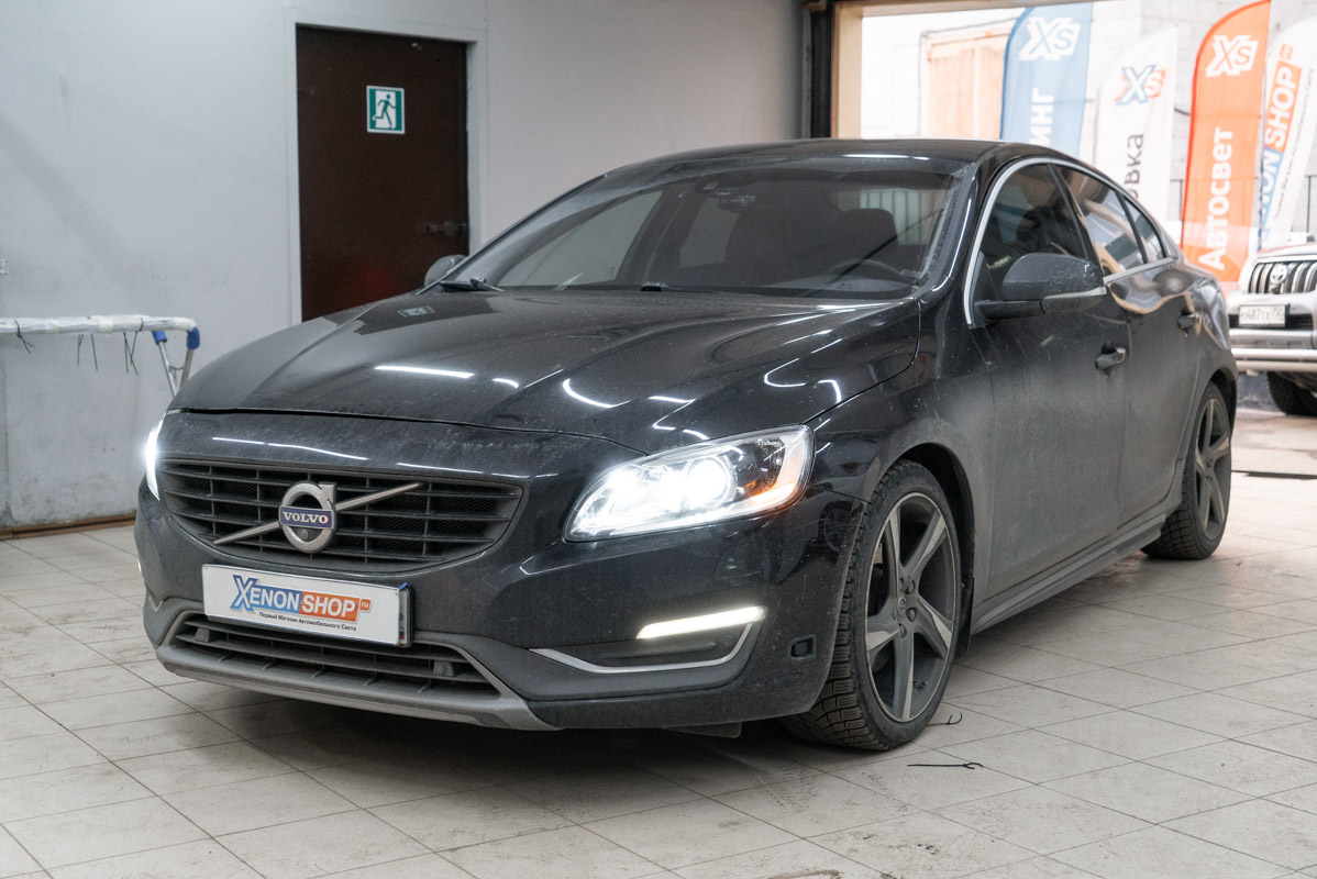 Замена штатного ксенона в фарах Вольво С60 (Volvo S60) 2014 на светодиоды -  Установка КсенонШоп в Москве