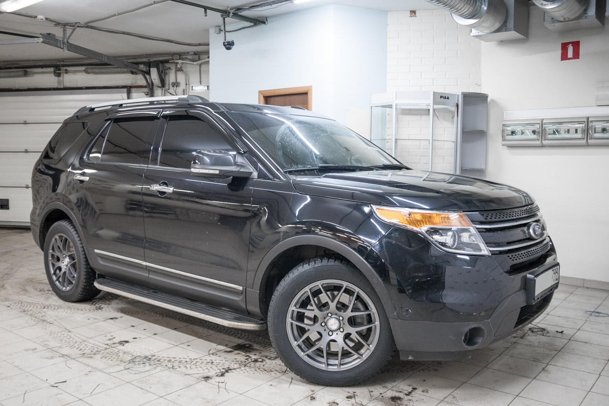 Ford Explorer 5 Raptor