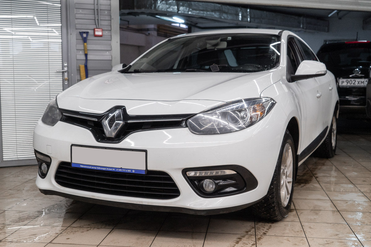 Устранение запотевания фары Renault Fluence (2016) / Рено Флюенс