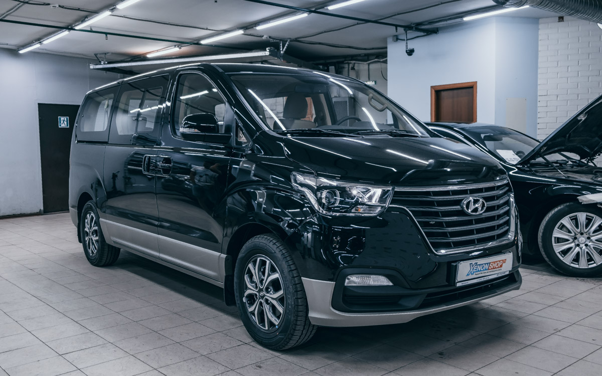 Установка светодиодов в фары Хендай Гран Старекс (Hyundai Grand Starex)  рестайлинг 2020 - Установка КсенонШоп в Москве