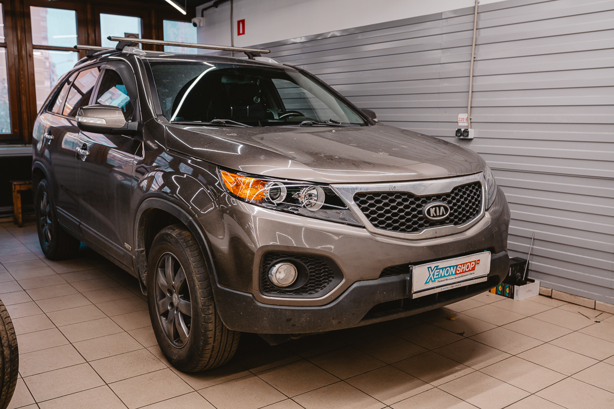 Замена штатных линз KIA Sorento II (2011) на LED-модули MTF-Light