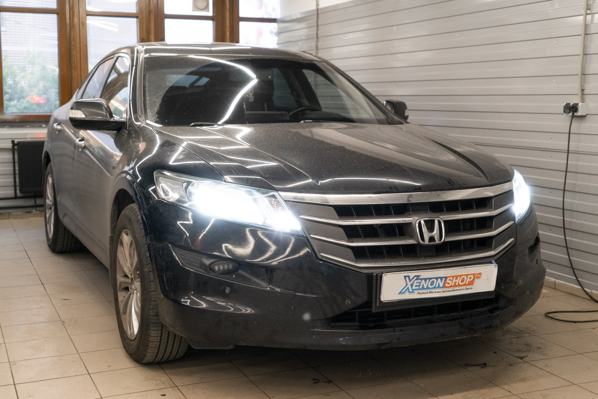 Замена ксеноновых линз Хонда Кросстур (Honda Crosstour) 2011 на  светодиодные - Установка КсенонШоп в Москве