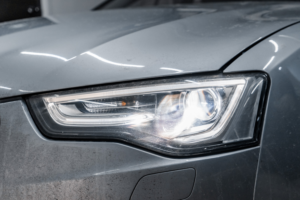 Замена ламп освещения Audi A7 в Москве