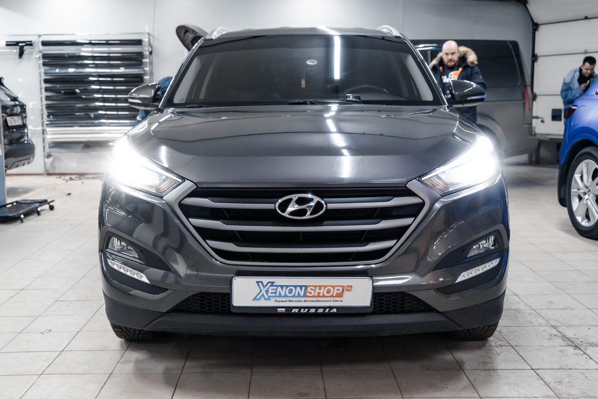 Хендай света. Hyundai Tucson 2018 фары. Xenon Hyundai Tucson 2016. Hyundai Tucson 2020 фары. Лампа ближнего света Хендай Туксон 2018.