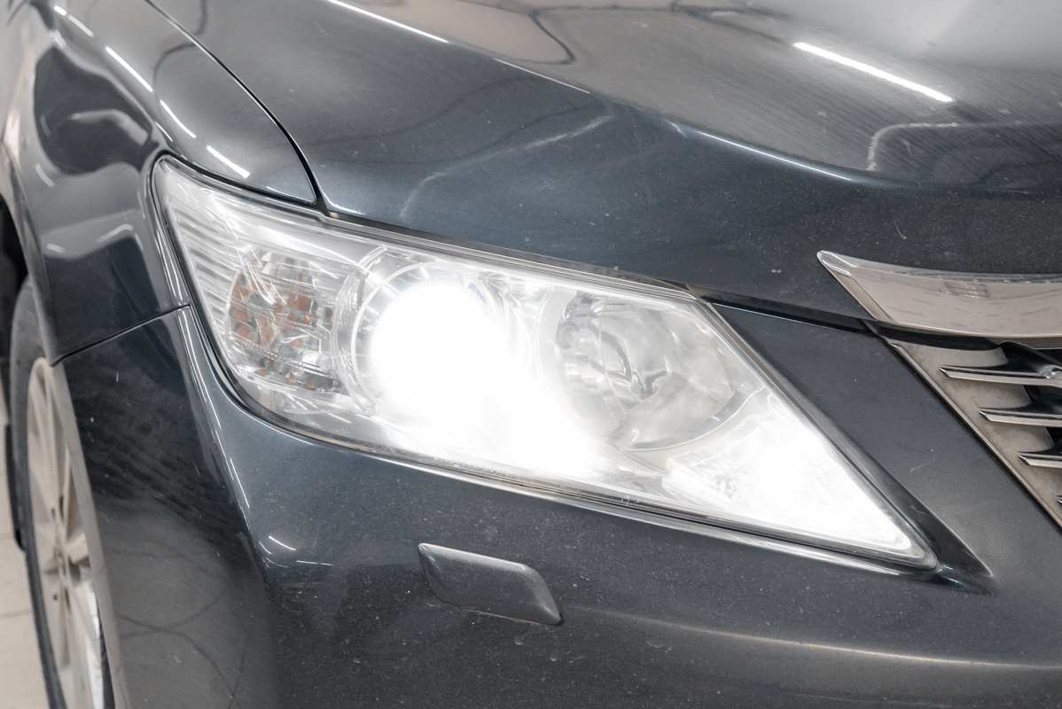 Ремонт и замена лампы на Toyota Camry IV (XV20)
