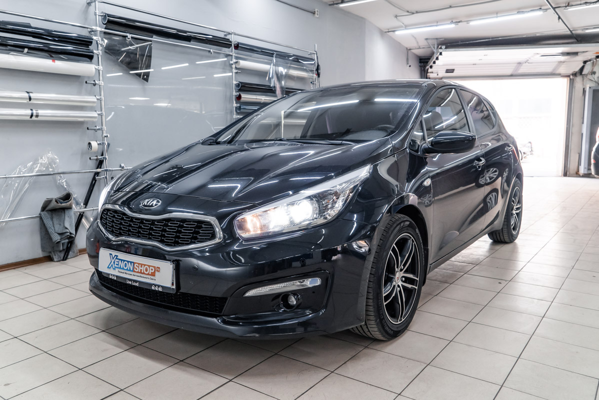 Замена галогена в фарах КИА Сид (KIA Ceed) на LED-лампы - Установка  КсенонШоп в Москве